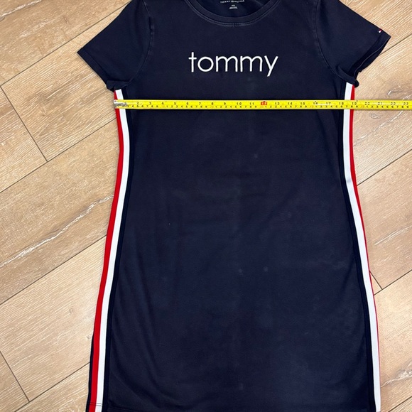 Tommy Hilfiger T-Shirt Dress - Picture 3 of 5